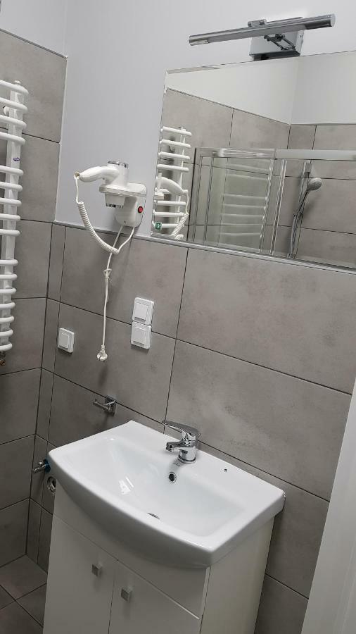 Apartament Nr 15 - 2 Pokoje Z Prywatnymi Lazienkami Centrum Poznań Eksteriør bilde